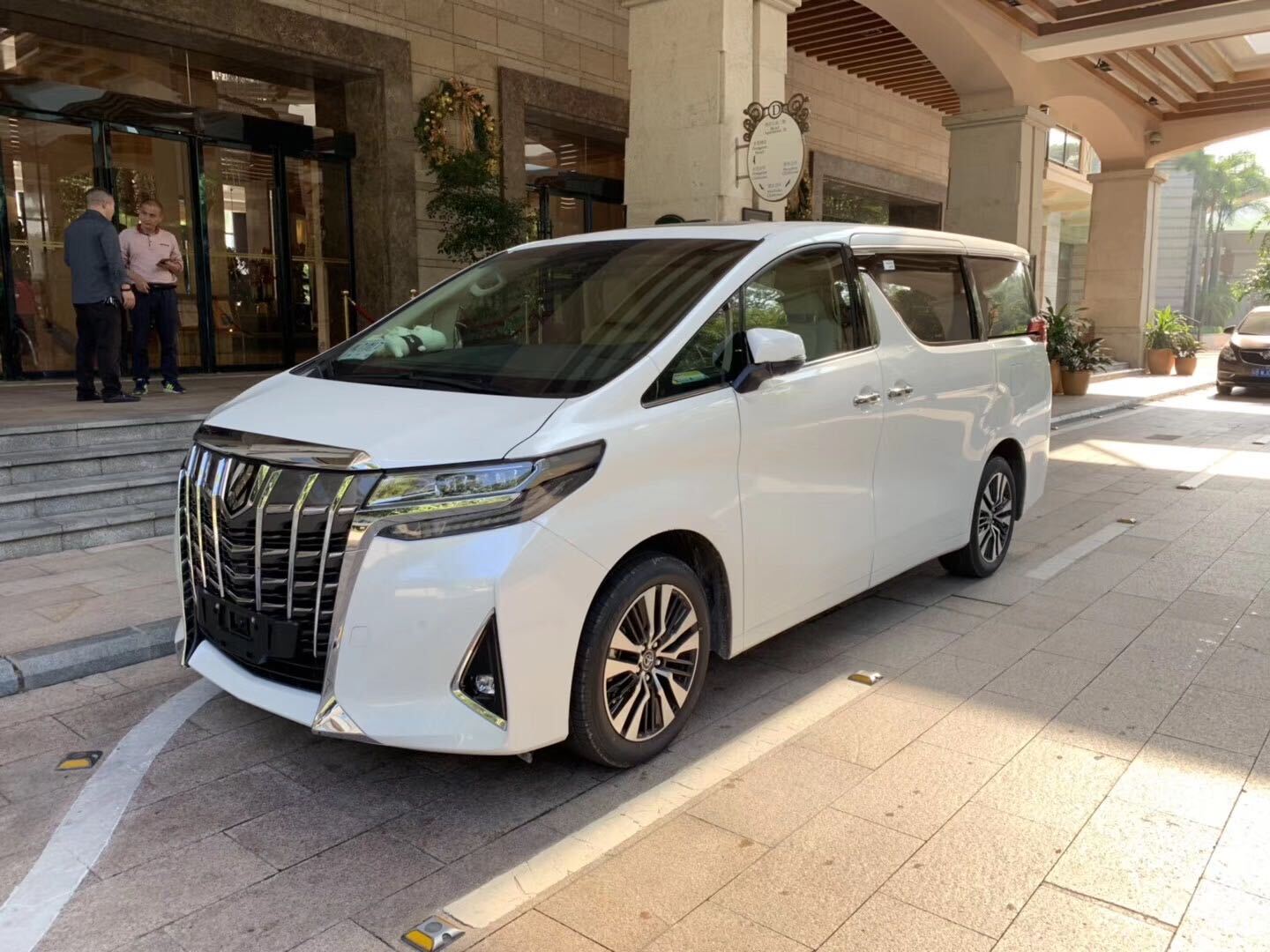 豐田埃爾法30系(深圳租車(chē)) 豐田埃爾法30系(深圳租車(chē))